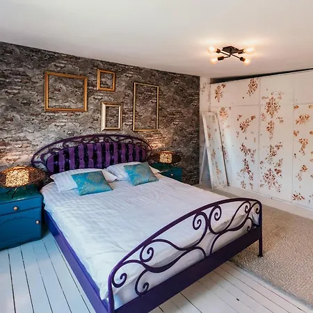 Apartment Boutique